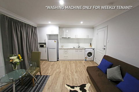 Granny Flat Next To Golf Course - Accommodation Gold Coast 2
