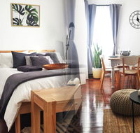 Great Comfort  Style in Central Location - Gold Coast 4U