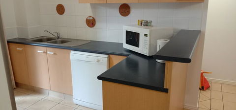 Ground Floor Family Apartment At Family Resort - Gold Coast 4U 2