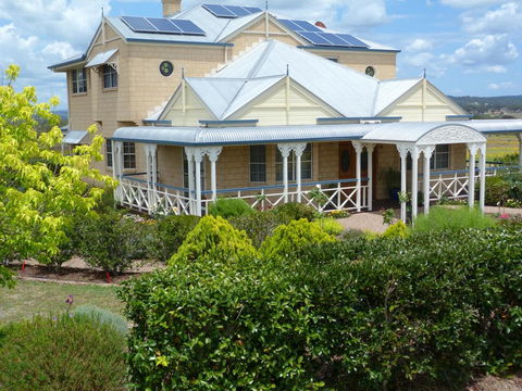 Grovely House - Accommodation Gold Coast 0