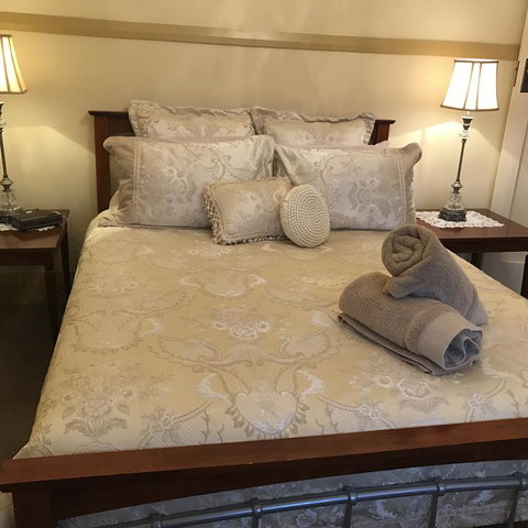 Guest House On Hyde - Accommodation Gold Coast 3