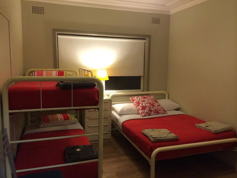 Guesthouse 83 - Gold Coast 4U 1