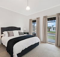 GUILDFORD COTTAGE - Gold Coast 4U