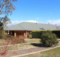 Gundaroo Manor Bed  Breakfast