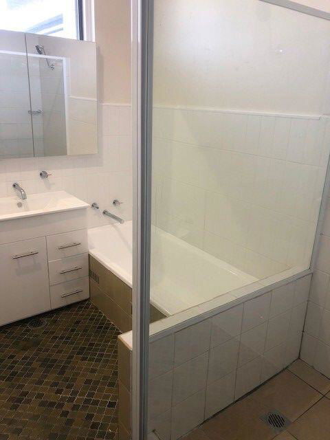 Gunyah Hotel - Accommodation Gold Coast 3