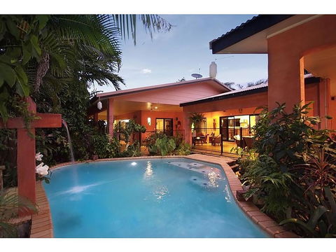 Hacienda Cooya Beach - Accommodation Gold Coast 0
