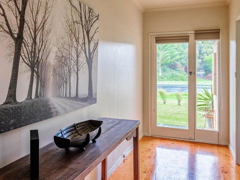 HAKUNA MATATA (No Worries) - Accommodation Gold Coast 0