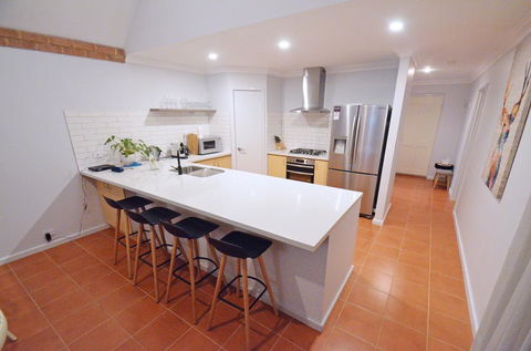 Halcyon Daze - Accommodation Gold Coast 3