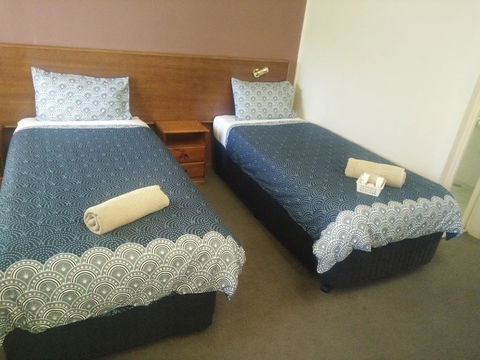 Halfway Motel - Accommodation Gold Coast 2