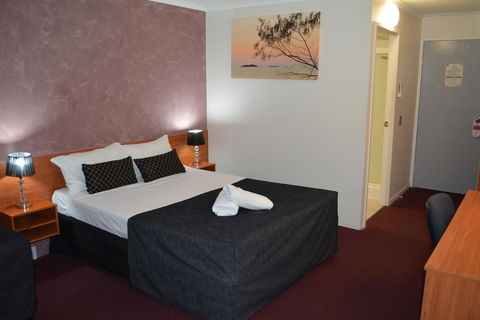Hampton Villa Motel - Gold Coast 4U 2