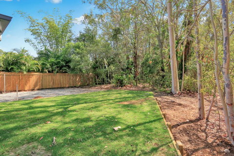 Hamptons @ The Point - Accommodation Gold Coast 1