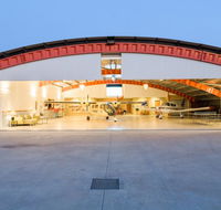 Hangar House Mudgee - Gold Coast 4U