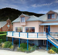 Hanlon House - Accommodation Gold Coast
