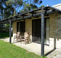 Happy Dogs Cottage Margaret River - Gold Coast 4U