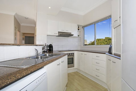 Harmony Apartment - Accommodation Gold Coast 2