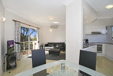 Harmony Apartment - Accommodation Gold Coast 0