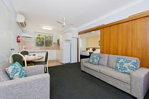 Haven Waters Motel & Apartments - Gold Coast 4U 3