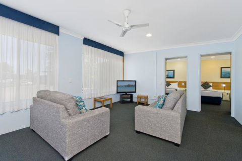 Haven Waters Motel & Apartments - Gold Coast 4U 2