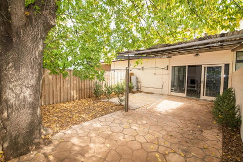 Heritage Bowen Terrace 3 Bed, 2 Bath - Walk To CBD - Accommodation Gold Coast 2