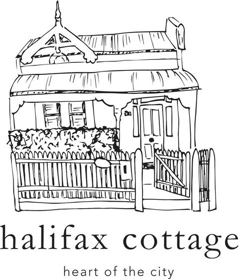 Heritage Luxury 3BR Cottage On Halifax - Accommodation Gold Coast 3