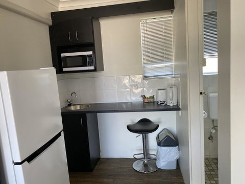 Hervey Bay Motel - Accommodation Gold Coast 2