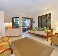 Hibiscus Hi - Accommodation Gold Coast