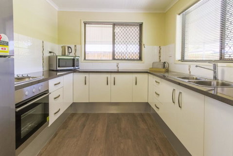 Hibiscus Holiday Home - Accommodation Gold Coast 1