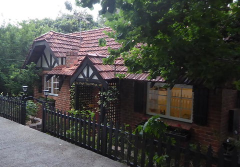 High View Cottage - Accommodation Gold Coast 2
