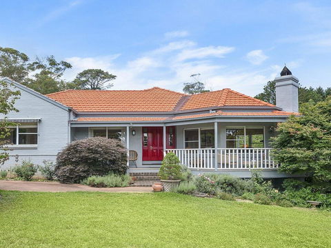 Hillview Cottage - Classic Country Comfort And Charm - Accommodation Gold Coast 0