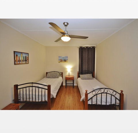 Holiday Haven - Gold Coast 4U 2