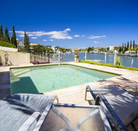 Holiday Home Luxe  Sanctuary Cove