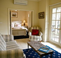 Holly Lane Mews - Gold Coast 4U
