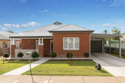 Home Away From Home - Gold Coast 4U 0