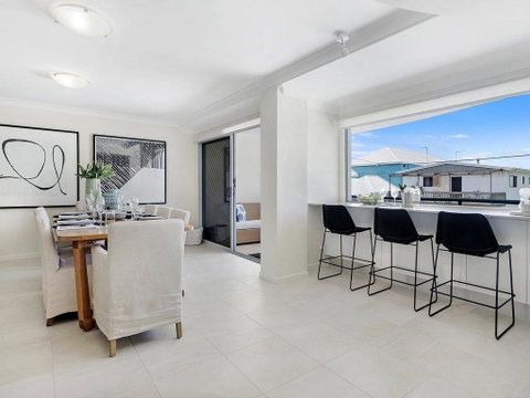 Home By The Sea - Accommodation Gold Coast 2