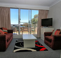 Horizons 213/10 Kosciuszko Road - Accommodation Gold Coast