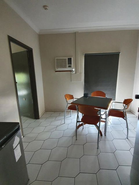 Hotel Allen - Accommodation Gold Coast 2