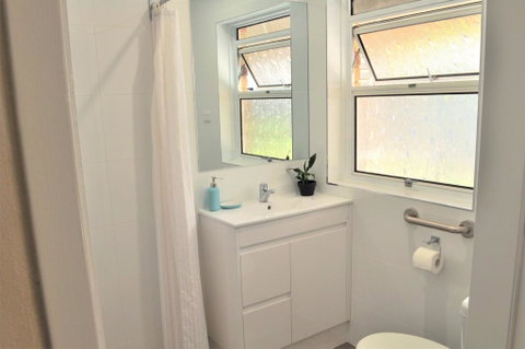 Isla House Greenslopes - Accommodation Gold Coast 2