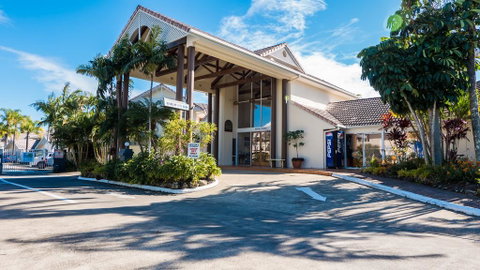 Isle Of Palms Resort - Accommodation Gold Coast 2