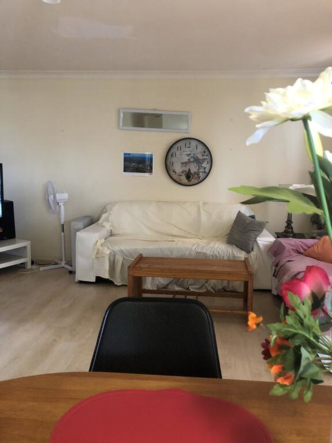 Isuhd - Accommodation Gold Coast 0