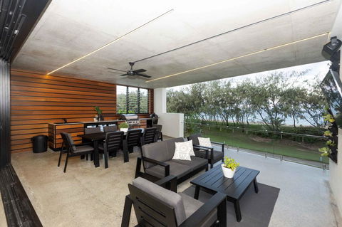 IVY Villas - Accommodation Gold Coast 2