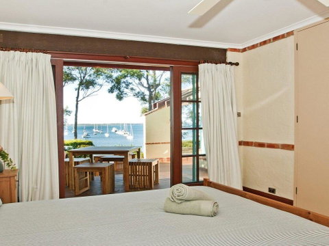 Izba - Mediterranean Style Hideaway - Accommodation Gold Coast 3
