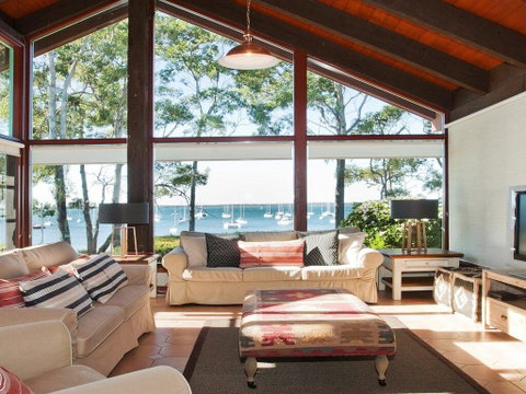 Izba - Mediterranean Style Hideaway - Accommodation Gold Coast 0
