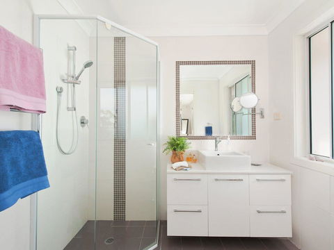 Jacaranda Blue @ Corlette - Accommodation Gold Coast 1