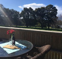 Jacaranda Retreat. Refreshing Recharge Relax  - Accommodation Gold Coast