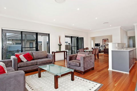Jacarandas Parkview - Accommodation Gold Coast 0
