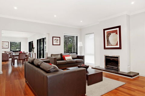 Jacarandas Parkview - Accommodation Gold Coast 2