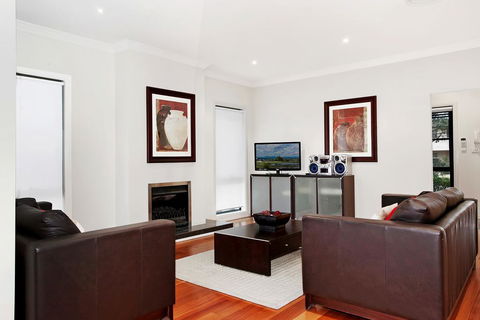 Jacarandas Parkview - Accommodation Gold Coast 3