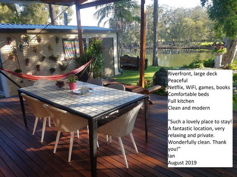 Januce - Delightful River Front House In Urunga - Gold Coast 4U 1