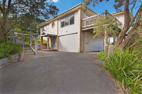 Jarrabinda - Accommodation Gold Coast 0
