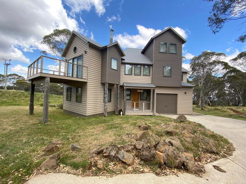 Jasandre - Accommodation Gold Coast 0